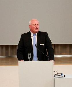 BfDI Ulrich Kelber bei seiner Eröffnungsrede beim Sympsium zu datenschutzgerechter KI