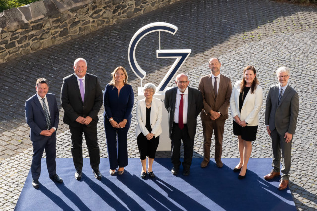 Delegationsleitende bei der Begrüßung zum G7 Roundtable 2022 auf dem Petersberg